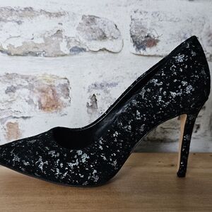 Vince Camuto High Heels. NWT.